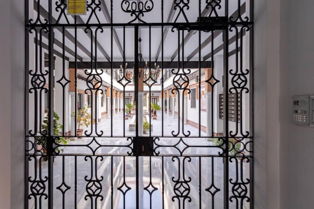 Jdcbl - Peaceful Wonderful Apartment In City Center Seville Luaran gambar